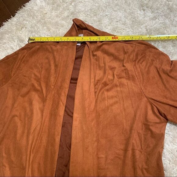 LANALEE faux suede camel coloured open front asymmetrical cardigan sweater Sz L - Picture 4 of 9